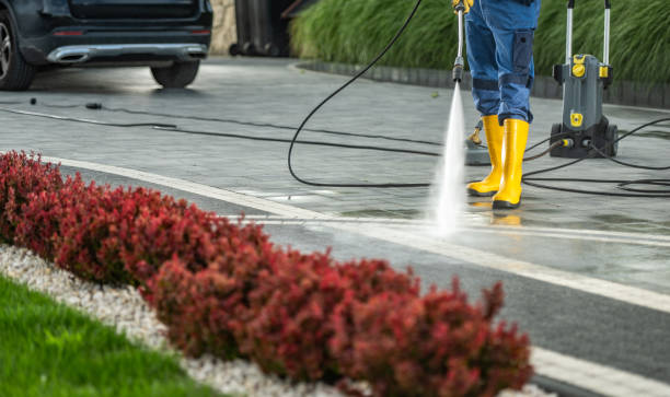Best Garage Pressure Washing  in Cathcart, WA