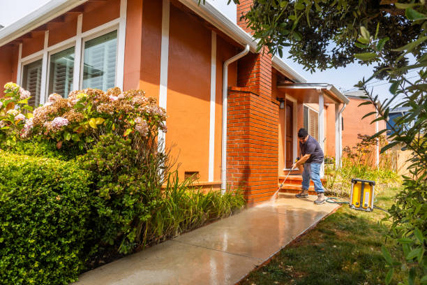 Best House Pressure Washing  in Cathcart, WA