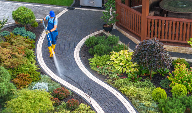 Best Commercial Pressure Washing  in Cathcart, WA